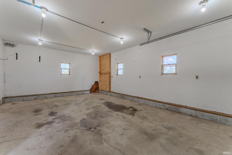 Listing Image 29