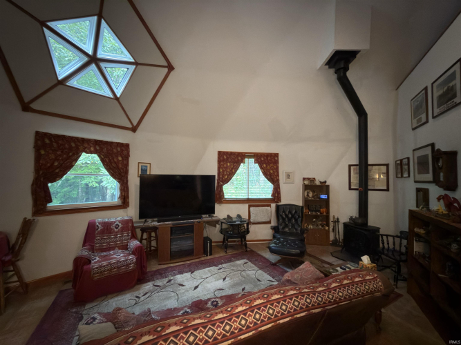 Listing Image 15