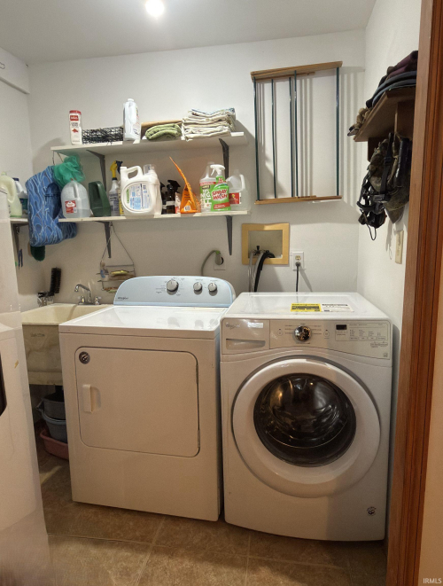 Listing Image 9
