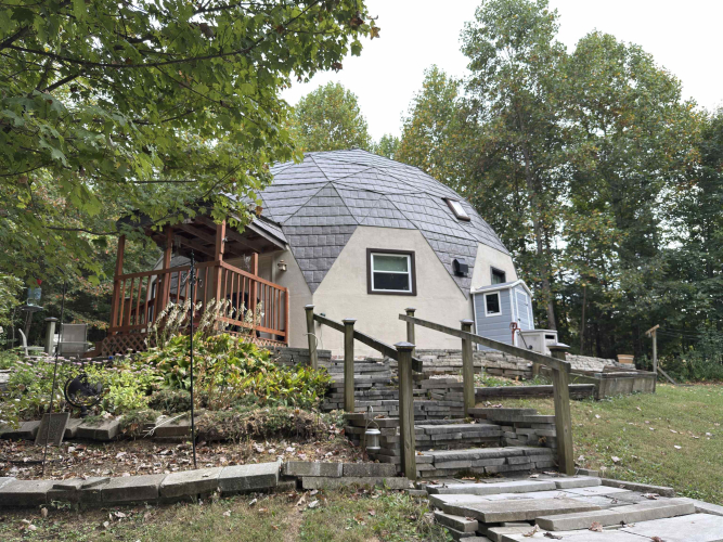 Listing Image 8