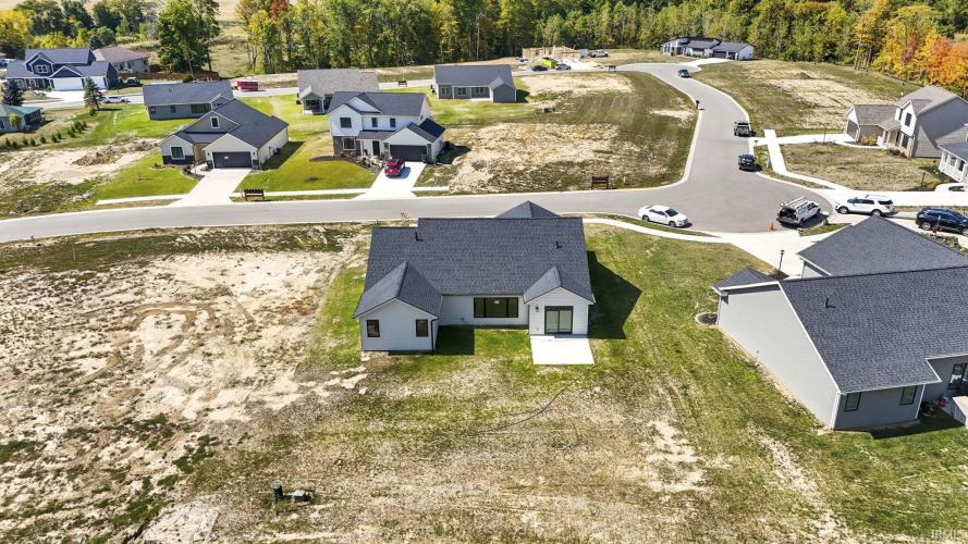 Listing Image 5
