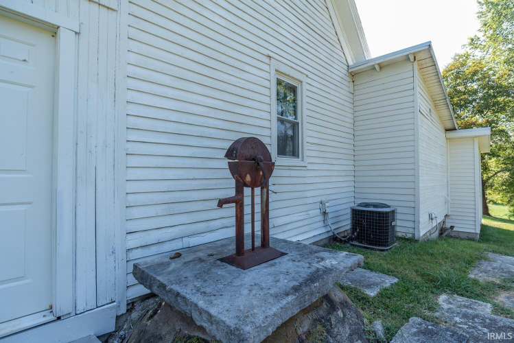 Listing Image 24