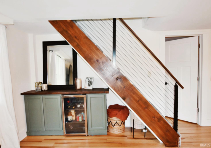 Listing Image 13