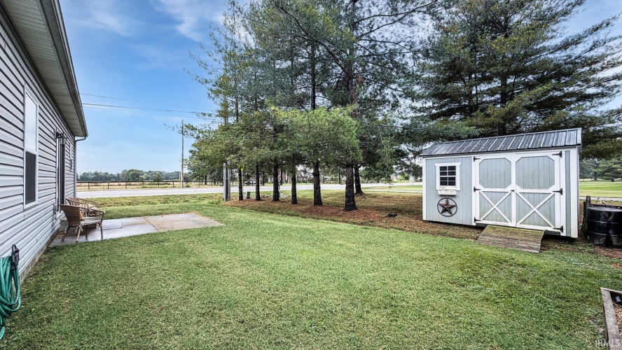 Listing Image 3