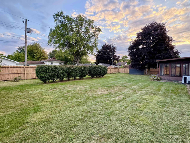 Listing Image 27