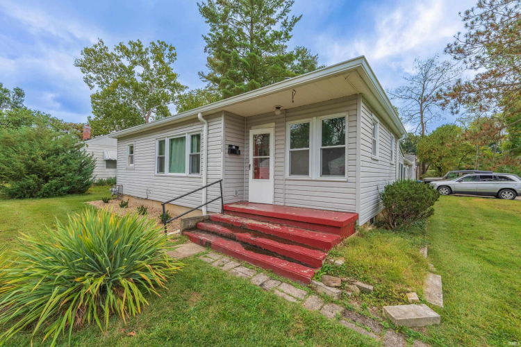 구아어 Bloomington Indiana 47401 Zip Code