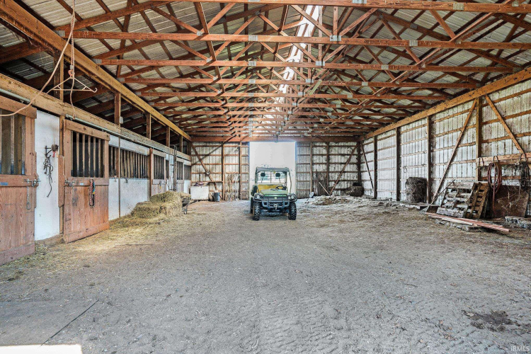 Listing Image 24