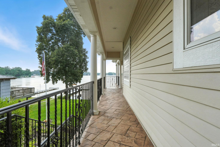 Listing Image 25