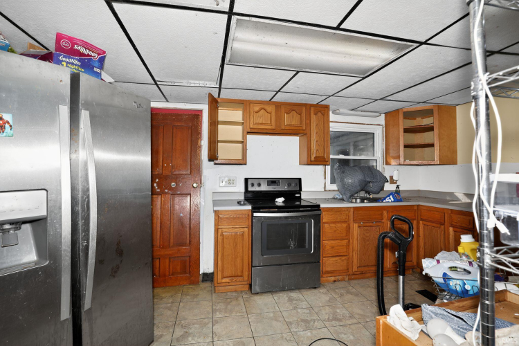 Listing Image 17