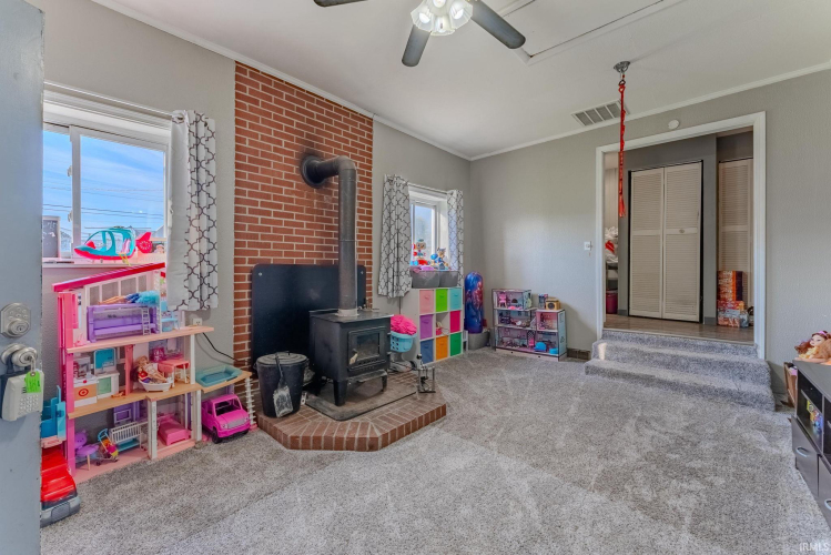 Listing Image 14