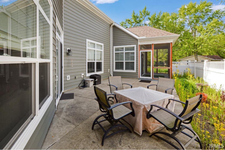 Listing Image 14