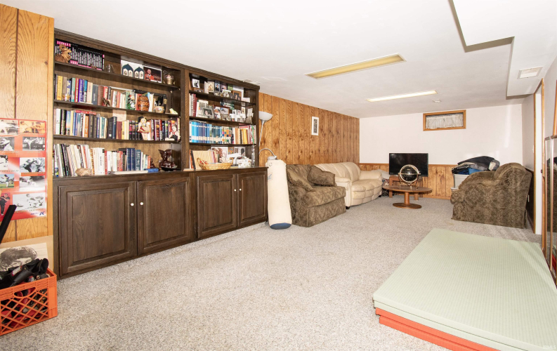 Listing Image 33