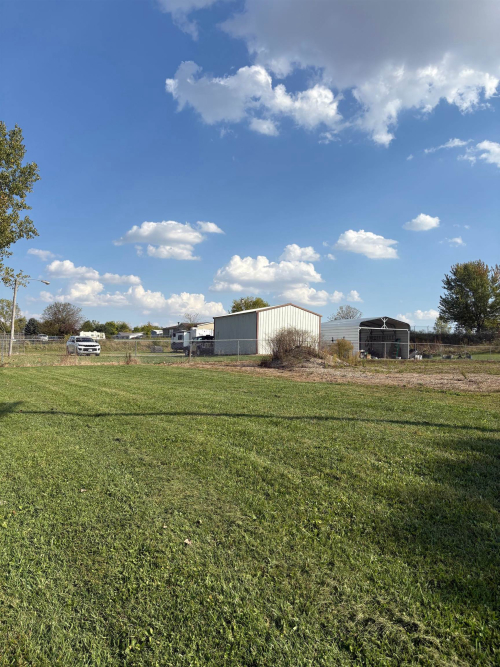 Listing Image 18