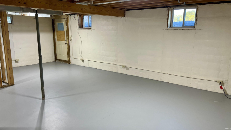 Listing Image 35