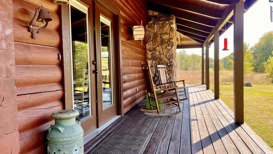 Listing Image 5