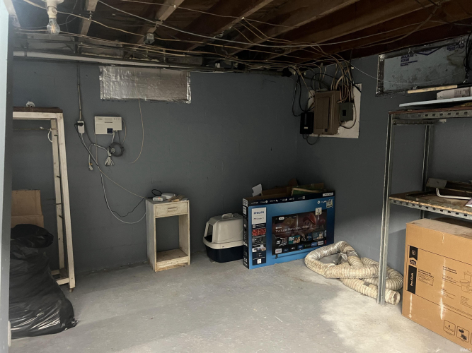 Listing Image 23