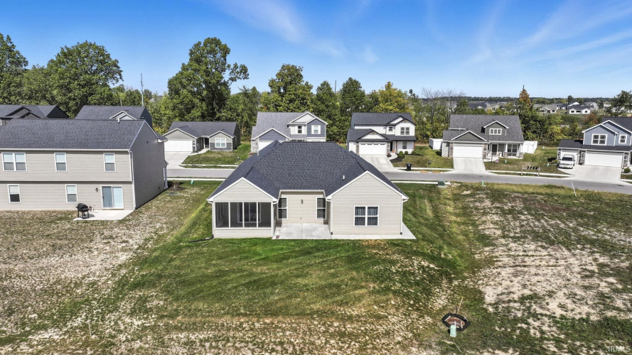Listing Image 34