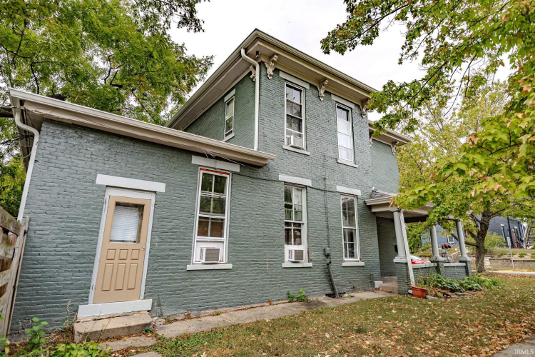 Listing Image 3