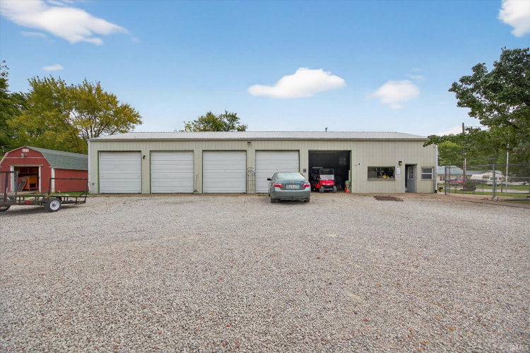 Listing Image 31