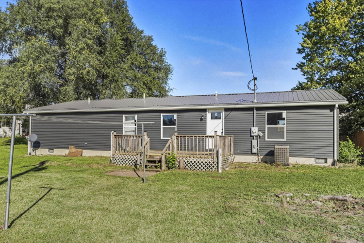 Listing Image 24