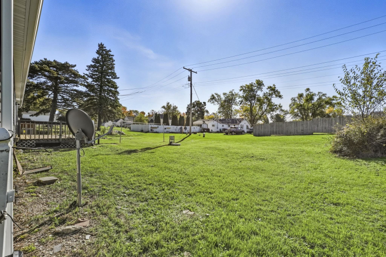 Listing Image 28