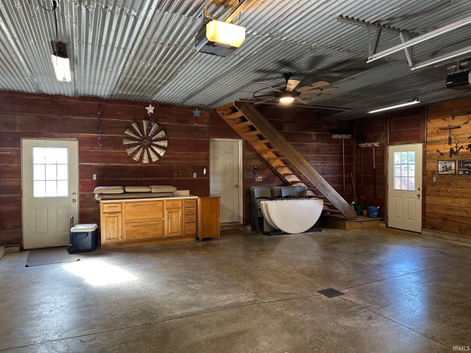 Listing Image 33