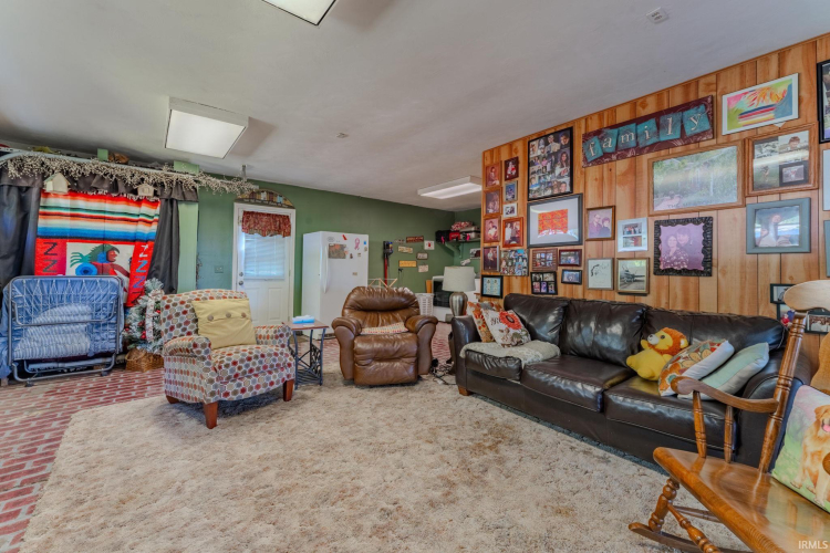 Listing Image 25