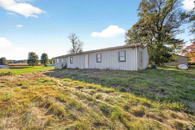 Listing Image 20