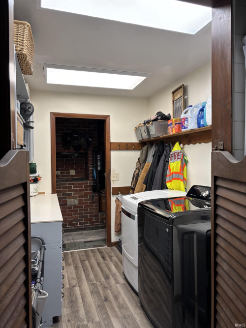 Listing Image 22