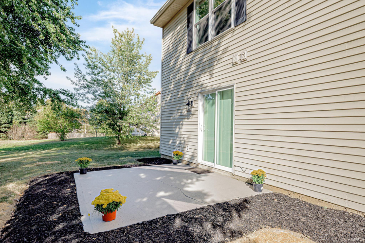 Listing Image 8