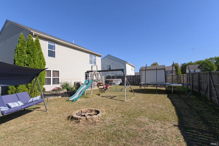 Listing Image 32