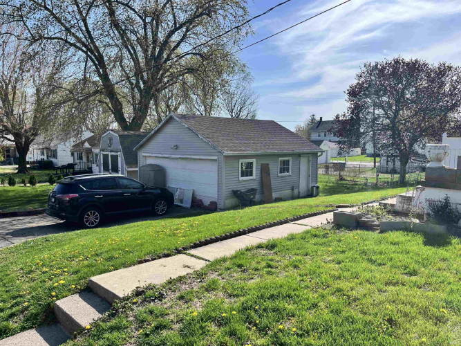 Listing Image 20