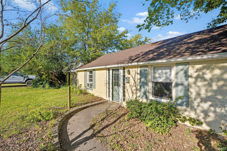 Listing Image 27