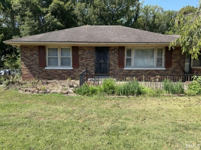 Listing Image 3
