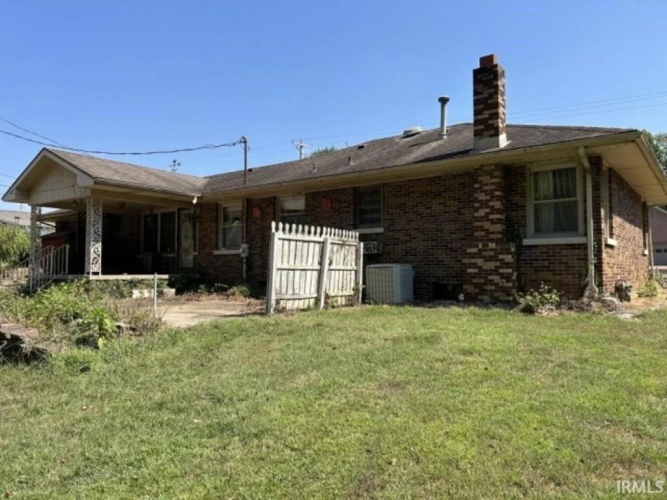 Listing Image 8