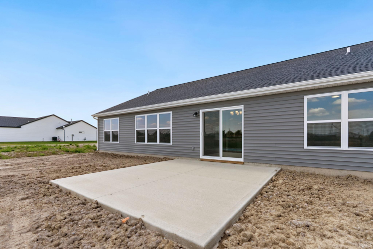 Listing Image 8