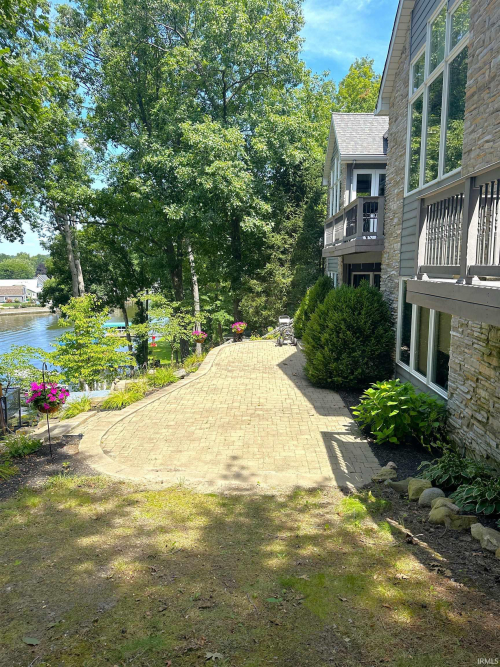 Listing Image 26