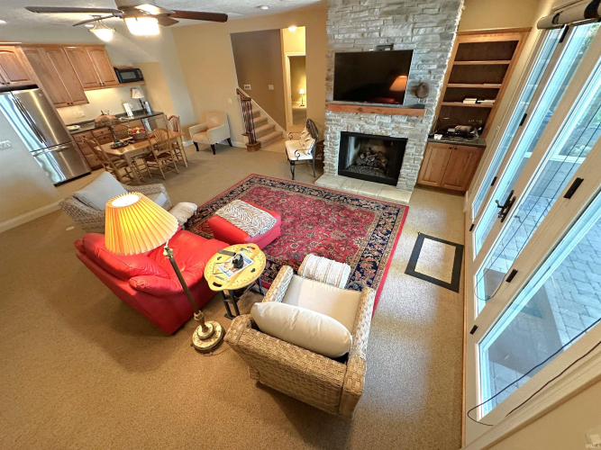 Listing Image 27