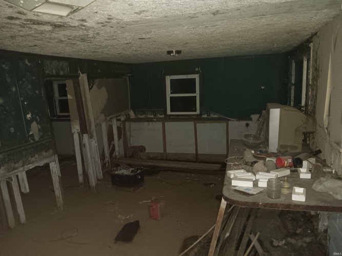 Listing Image 16