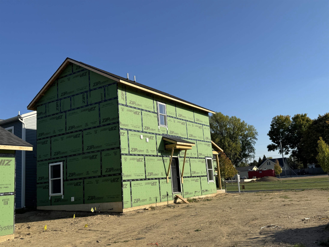 Listing Image 24