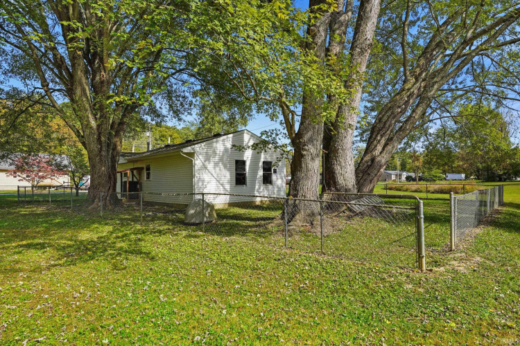 Listing Image 29