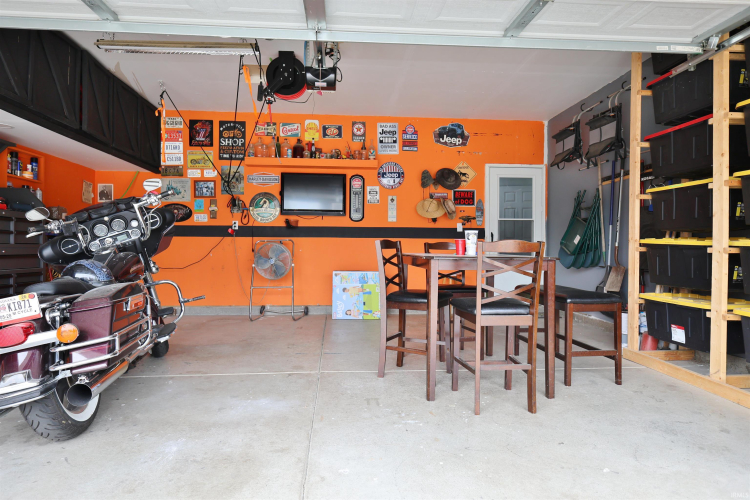 Listing Image 36