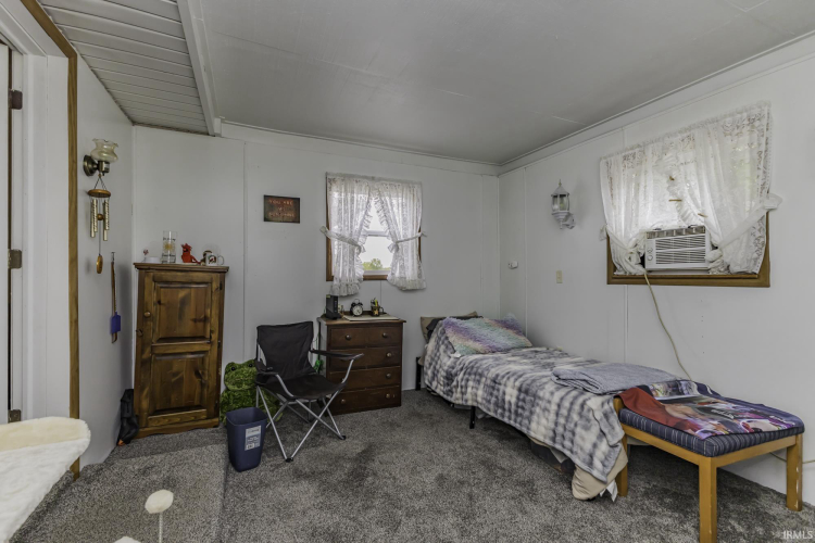 Listing Image 34