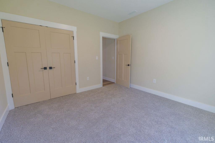 Listing Image 28