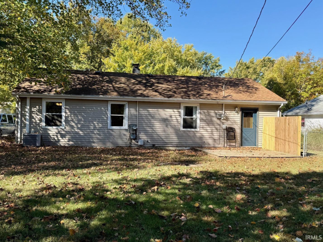 Listing Image 14