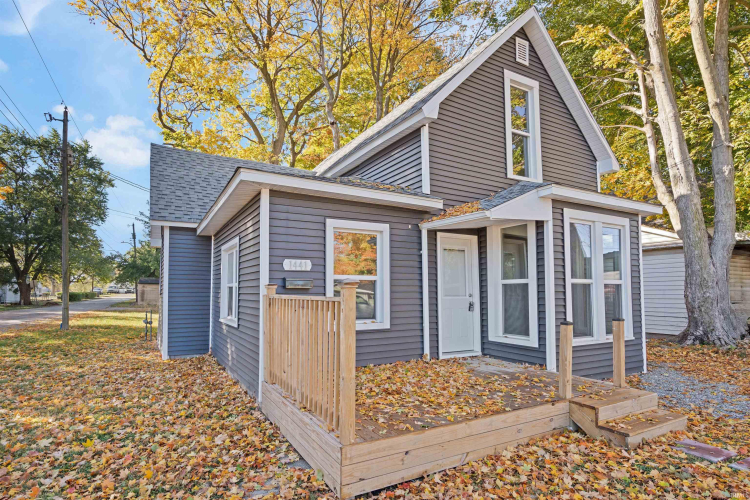 Listing Image 3