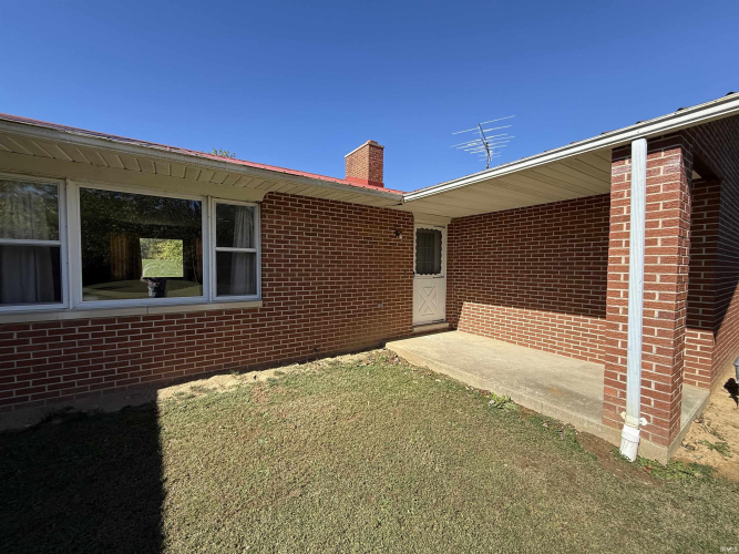 Listing Image 8