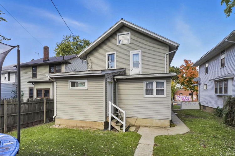 Listing Image 27