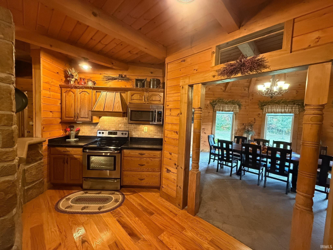Listing Image 20