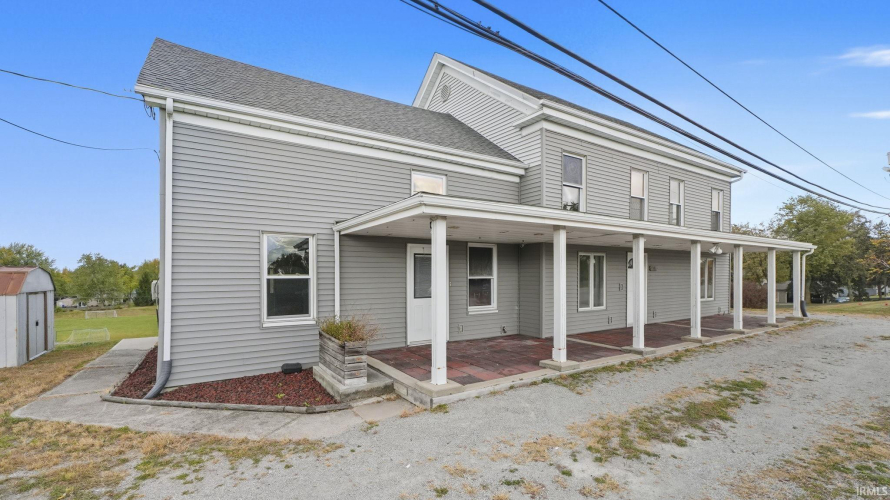 Listing Image 3